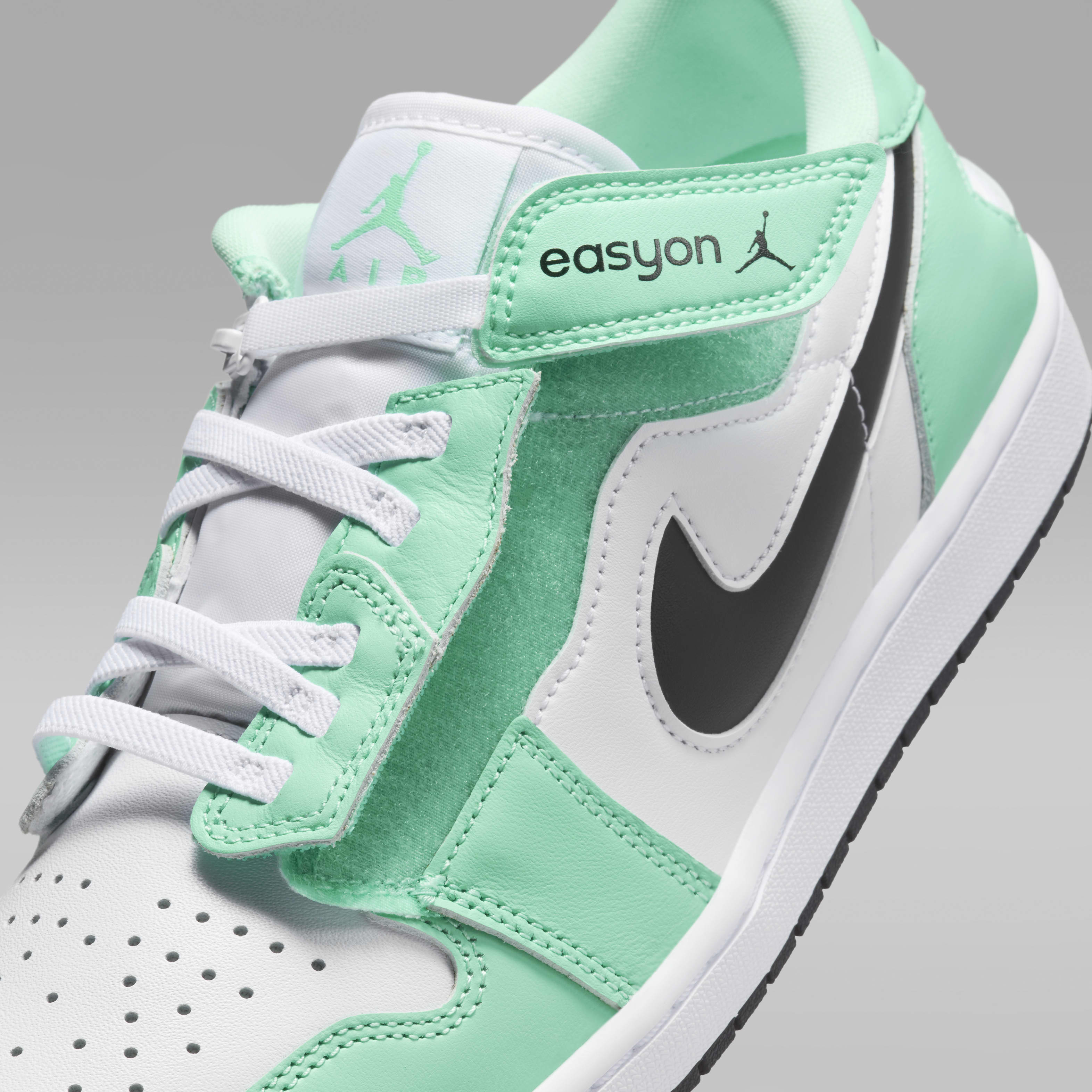 Jordan 1 low cut green best sale